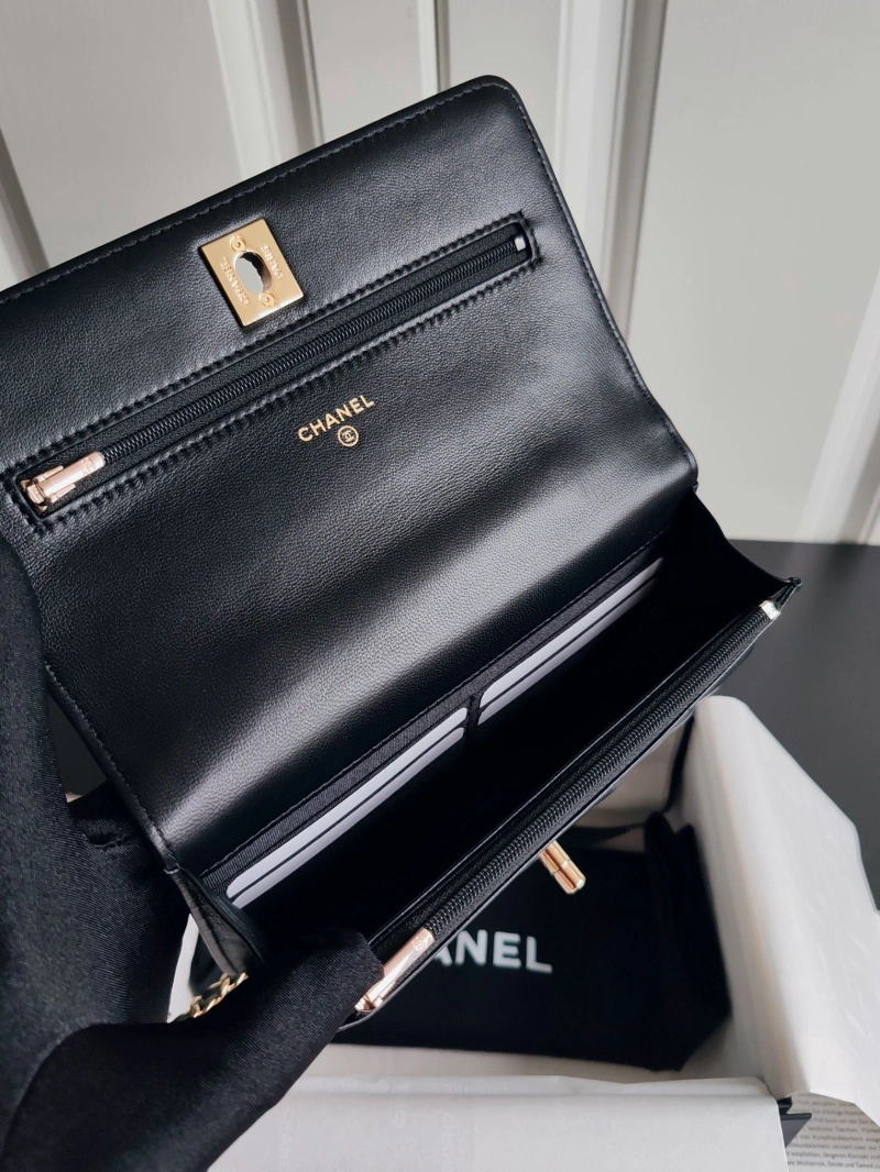 Chanel Cosmetic Bags 4017B-0015