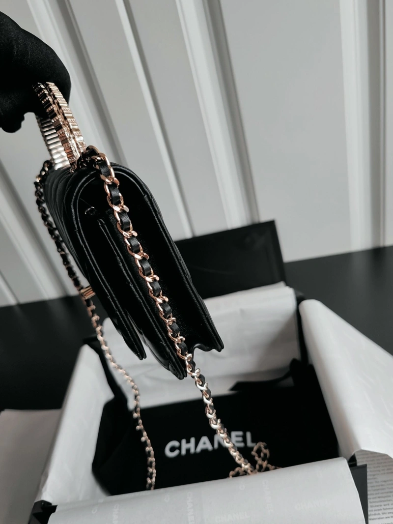 Chanel Cosmetic Bags 4017B-0015