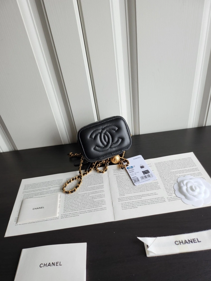 Chanel Cosmetic Bags 4017B-0017
