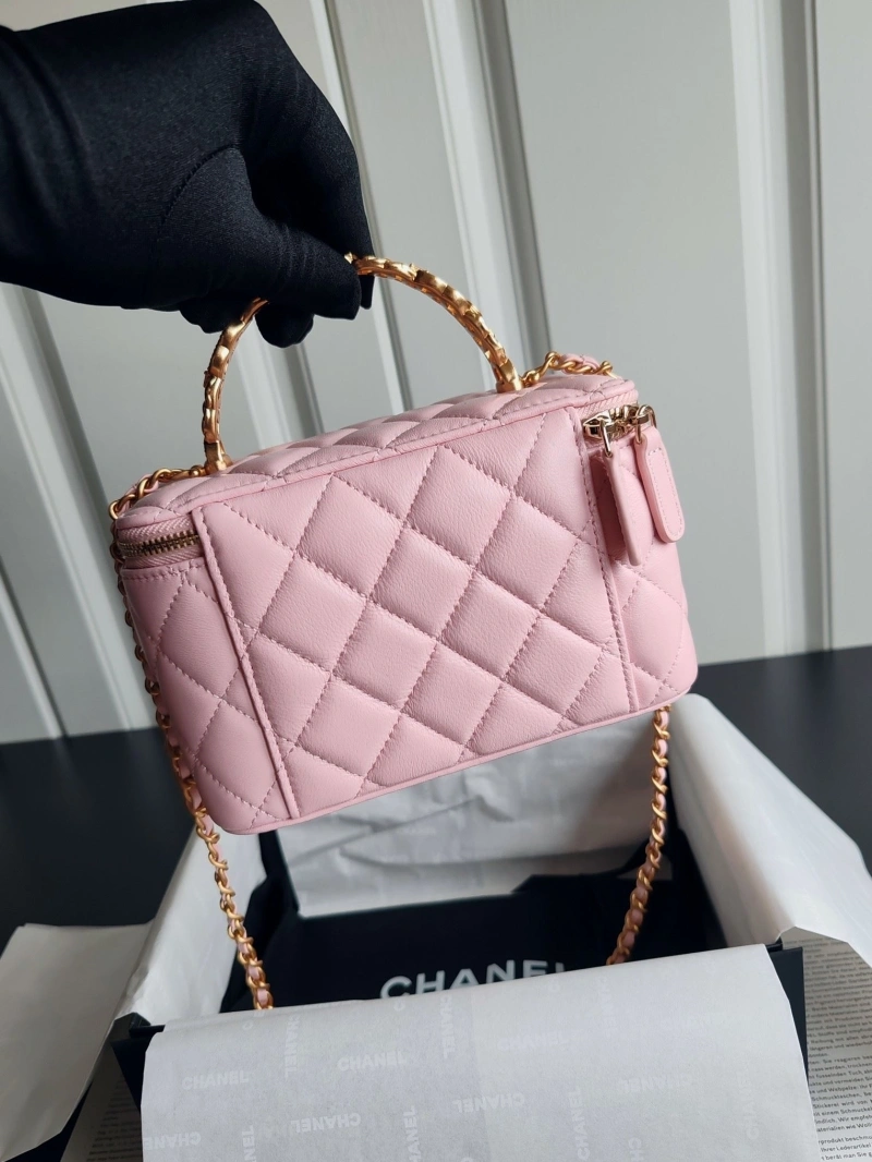 Chanel Cosmetic Bags 4017B-0018