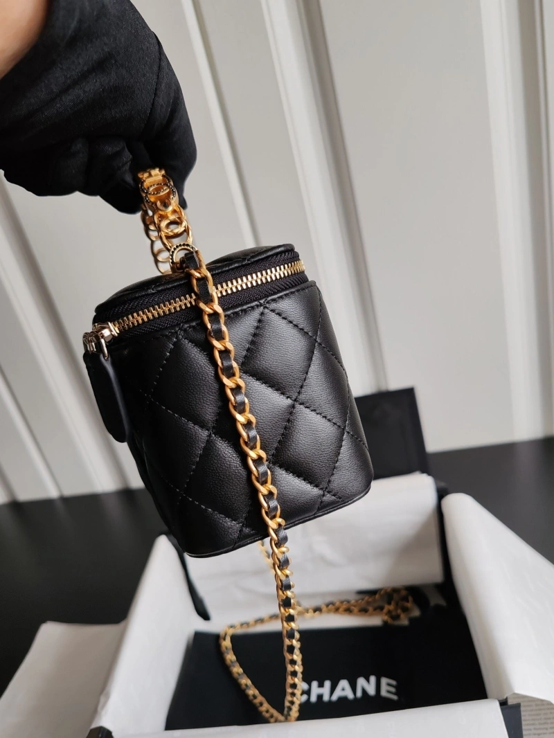 Chanel Cosmetic Bags 4017B-0019