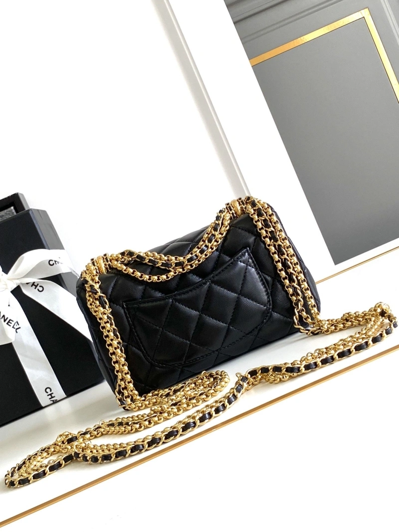 Chanel 19 Bags 4017B-0035