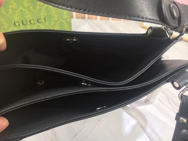 Gucci Shopping Bags 4032-0021