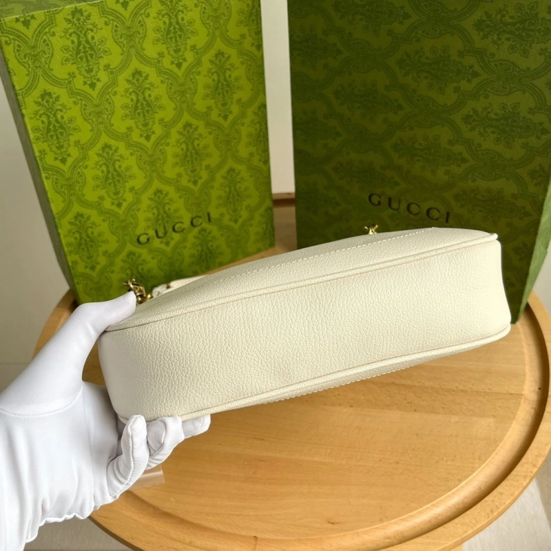 Gucci Top Handle Bags 4032-0050