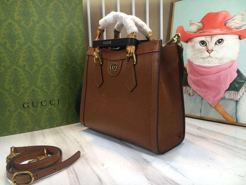 Gucci Shopping Bags 4032-0108