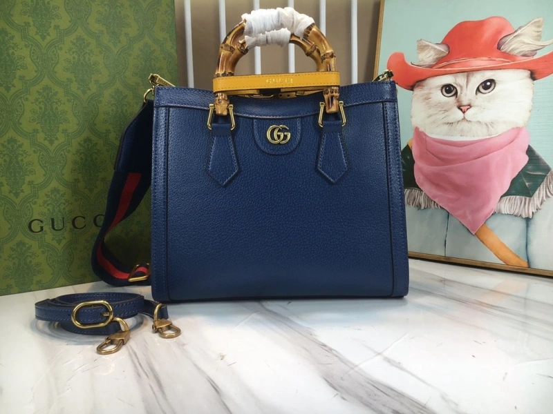 Gucci Shopping Bags 4032-0112