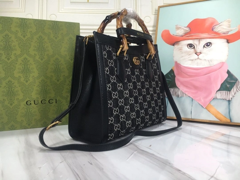 Gucci Shopping Bags 4032-0115