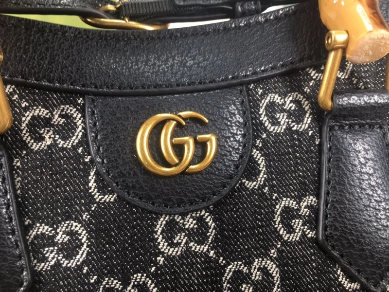 Gucci Shopping Bags 4032-0115