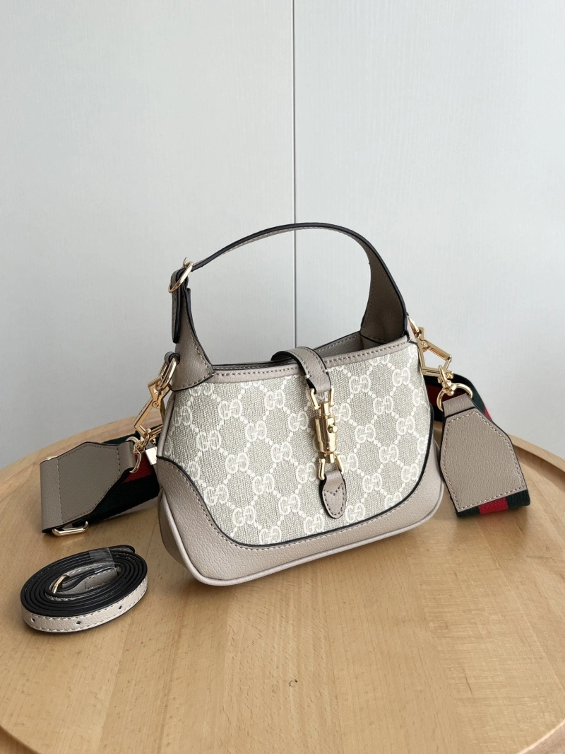 Gucci Top Handle Bags 4032-0120