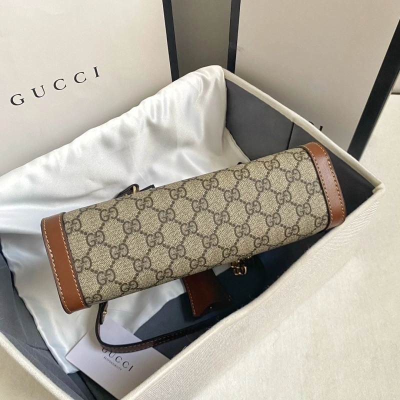 Gucci Shopping Bags 4032-0126