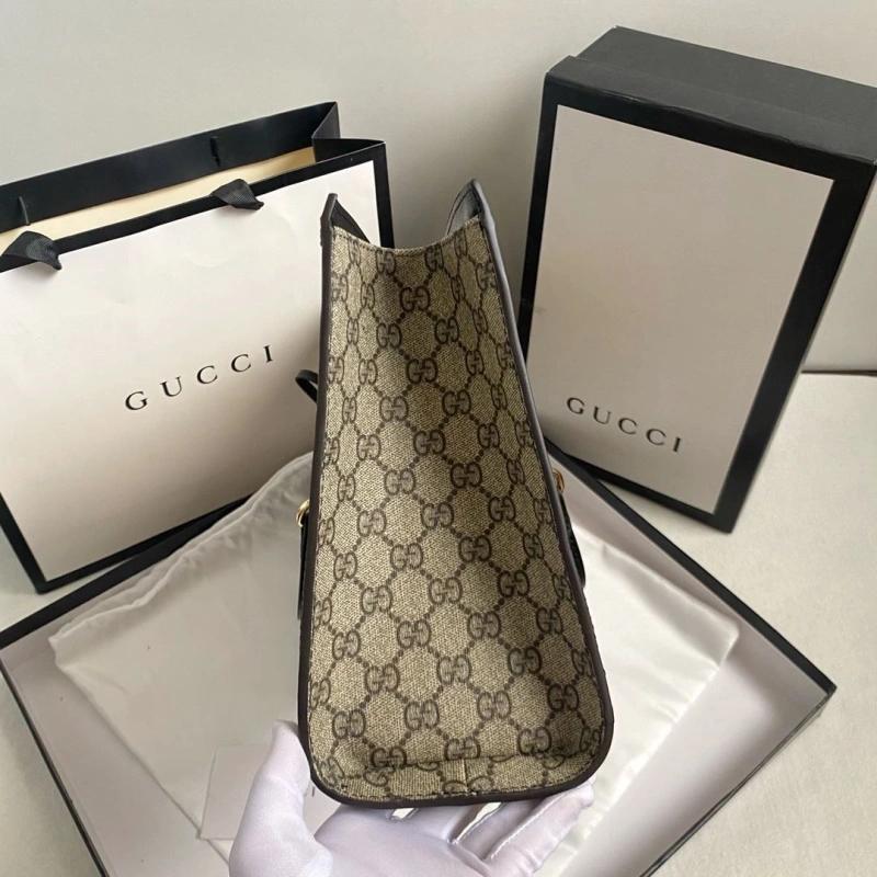 Gucci Shopping Bags 4032-0128