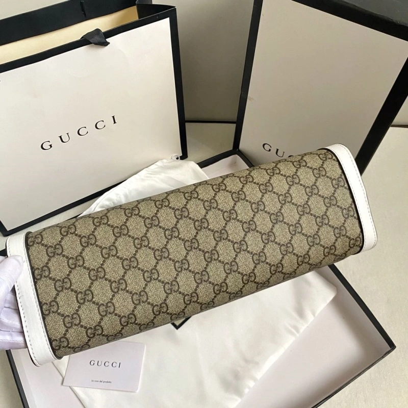 Gucci Shopping Bags 4032-0129
