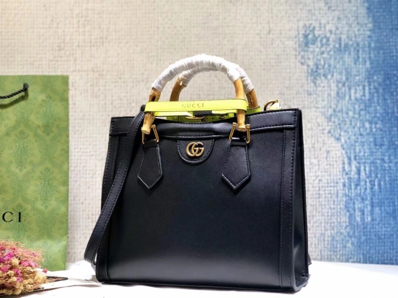 Gucci Shopping Bags 4032-0164