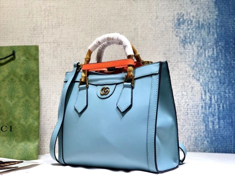 Gucci Shopping Bags 4032-0165