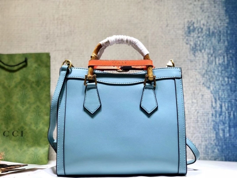 Gucci Shopping Bags 4032-0165