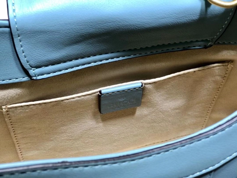 Gucci Shopping Bags 4032-0165