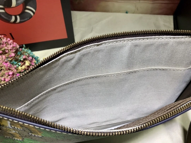 Gucci Clutch Bags 4032-0180