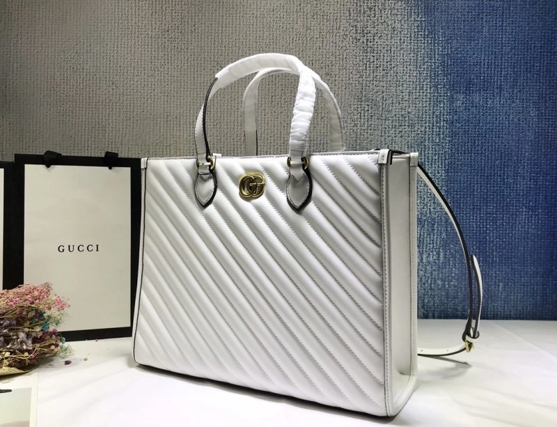 Gucci Shopping Bags 4032-0198