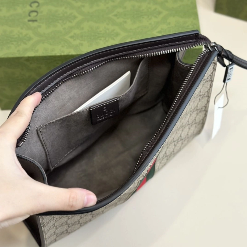 Gucci Clutch Bags 4032-0222