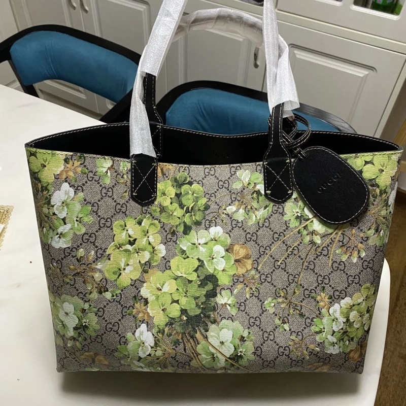 Gucci Shopping Bags 4032-0230