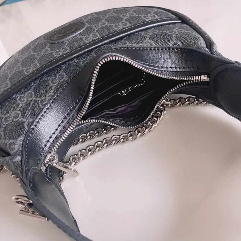 Gucci Top Handle Bags 4032-0237