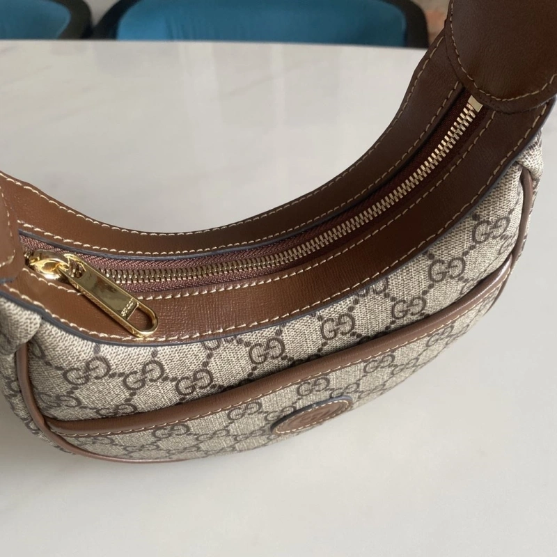 Gucci Top Handle Bags 4032-0241