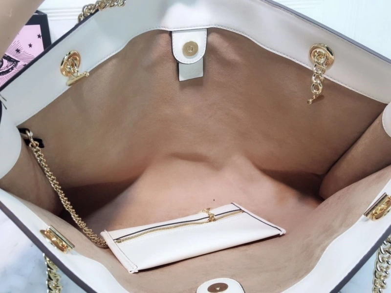 Gucci Shopping Bags 4032-0277