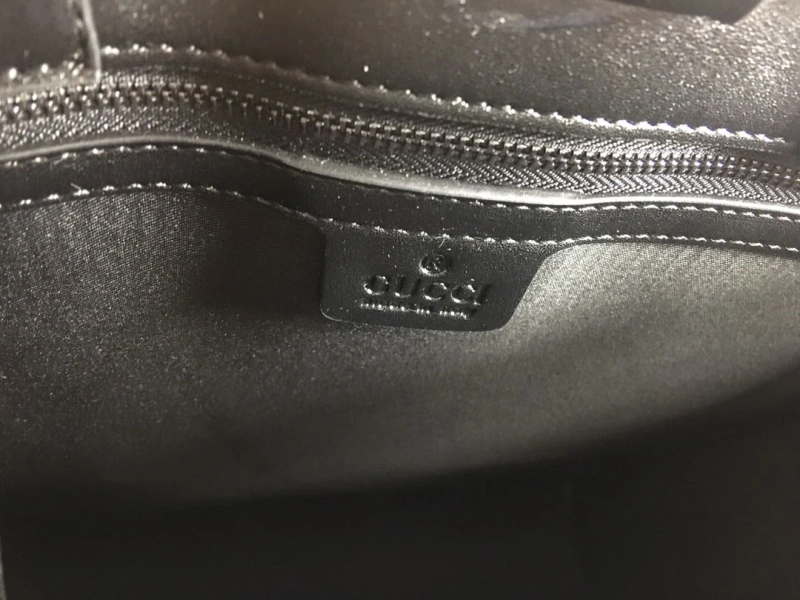 Gucci Shopping Bags 4032-0290