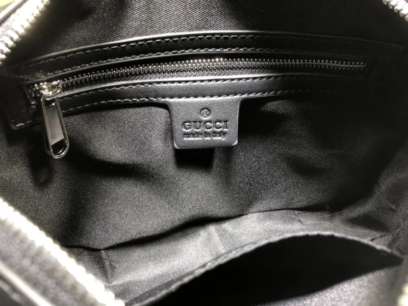 Gucci Clutch Bags 4032-0338