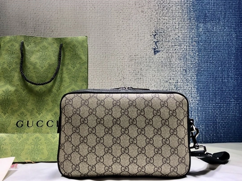 Gucci Clutch Bags 4032-0340