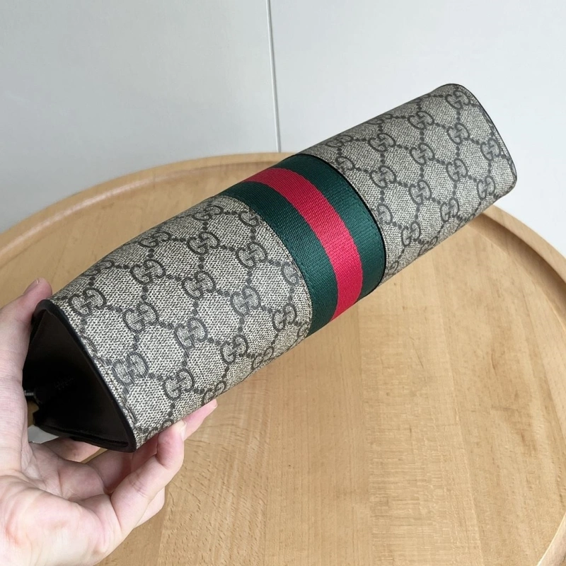 Gucci Clutch Bags 4032-0370