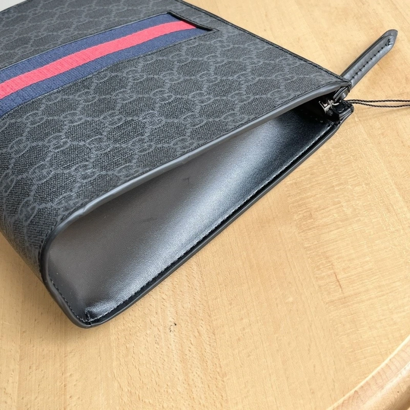 Gucci Clutch Bags 4032-0371