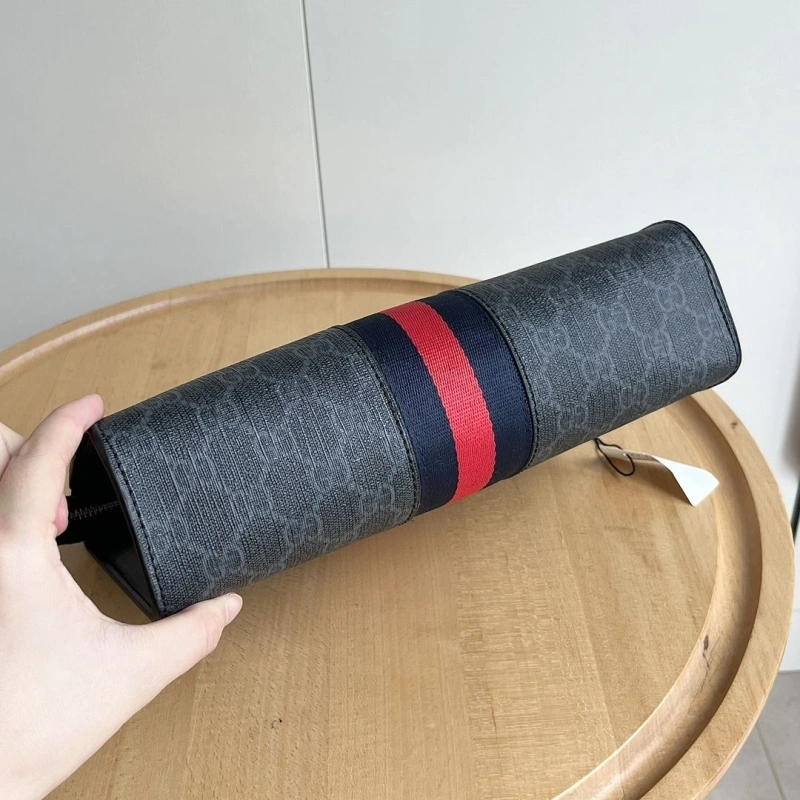 Gucci Clutch Bags 4032-0371