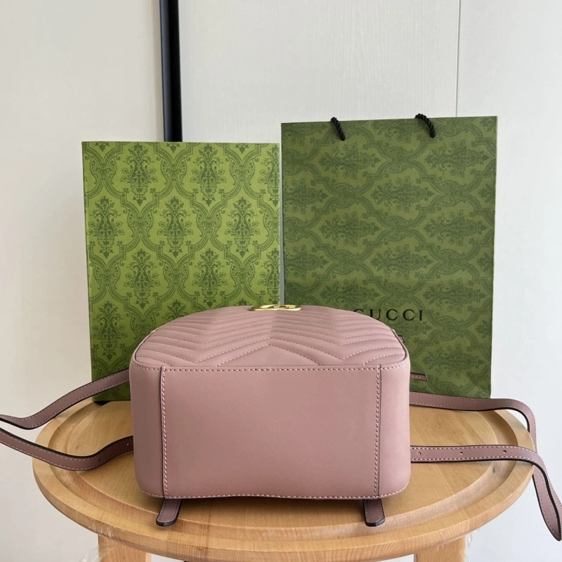 Gucci Backpacks 4032-0412