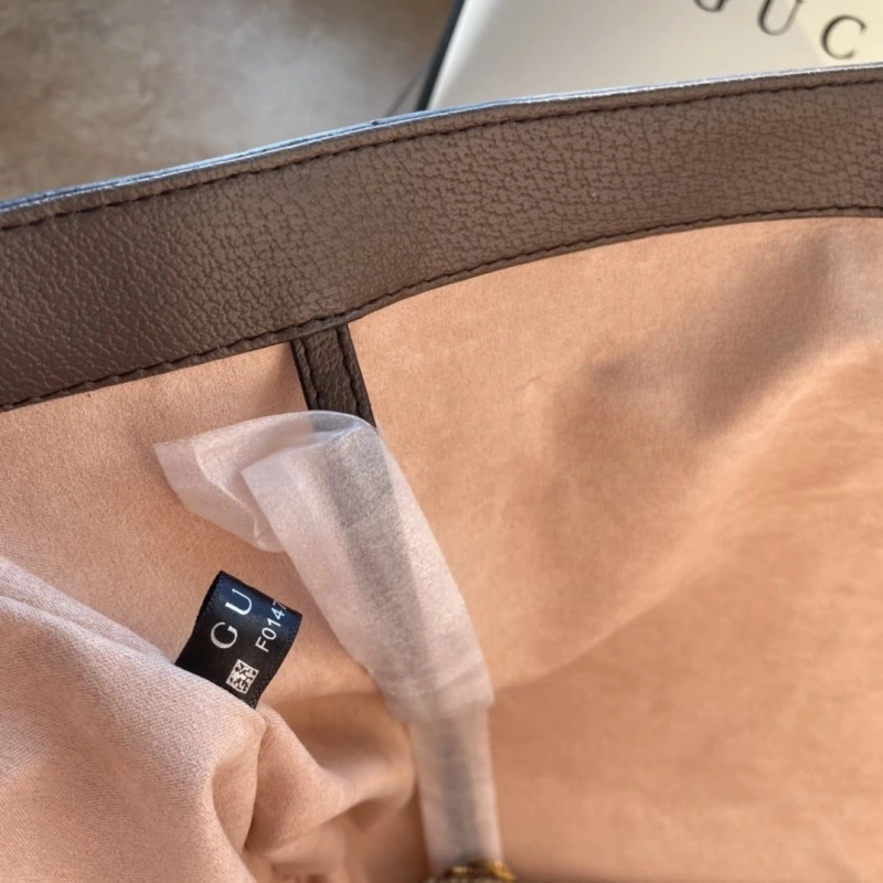 Gucci Shopping Bags 4032-0633