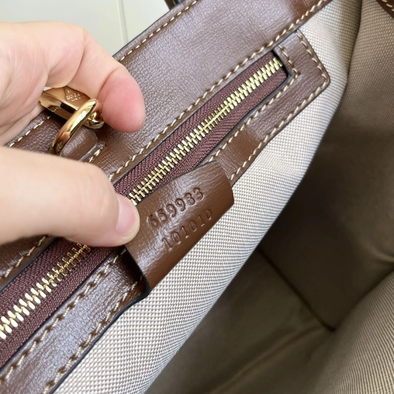 Gucci Shopping Bags 4032-0736