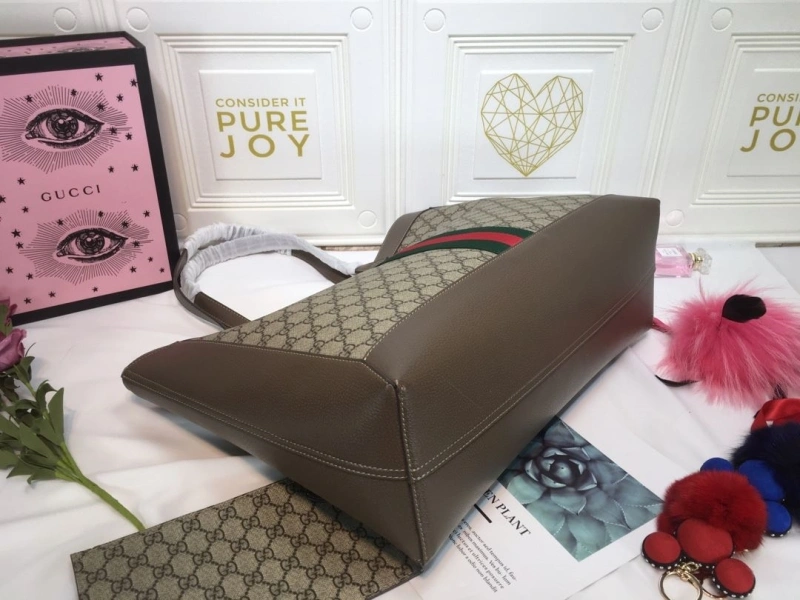 Gucci Shopping Bags 4032-0833