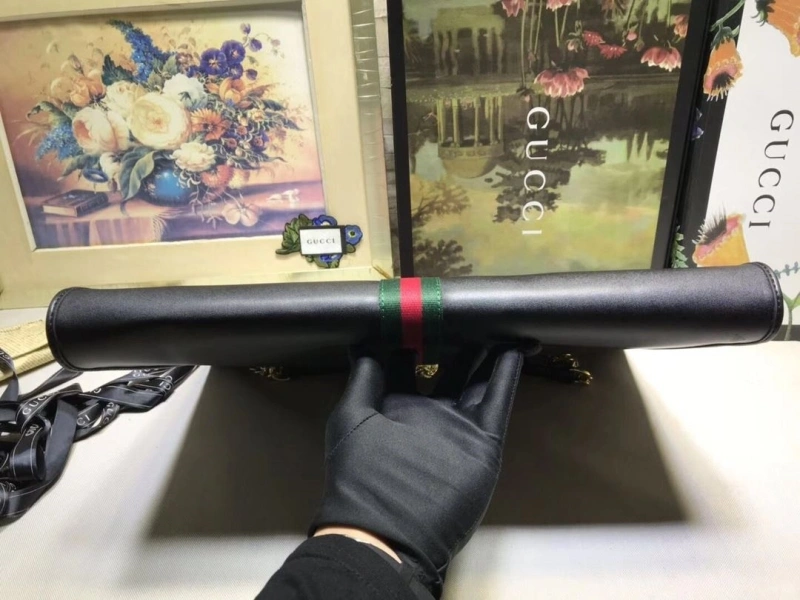 Gucci Shopping Bags 4032-0892