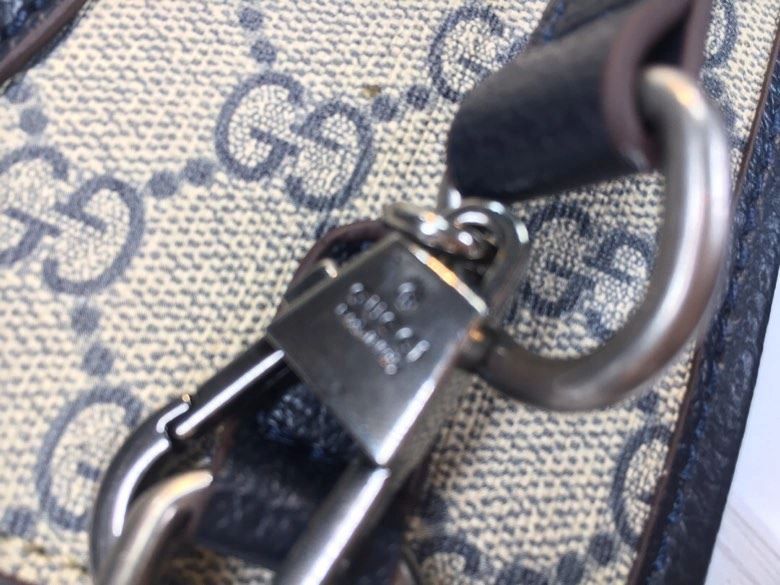 Gucci Shopping Bags 4032-1145