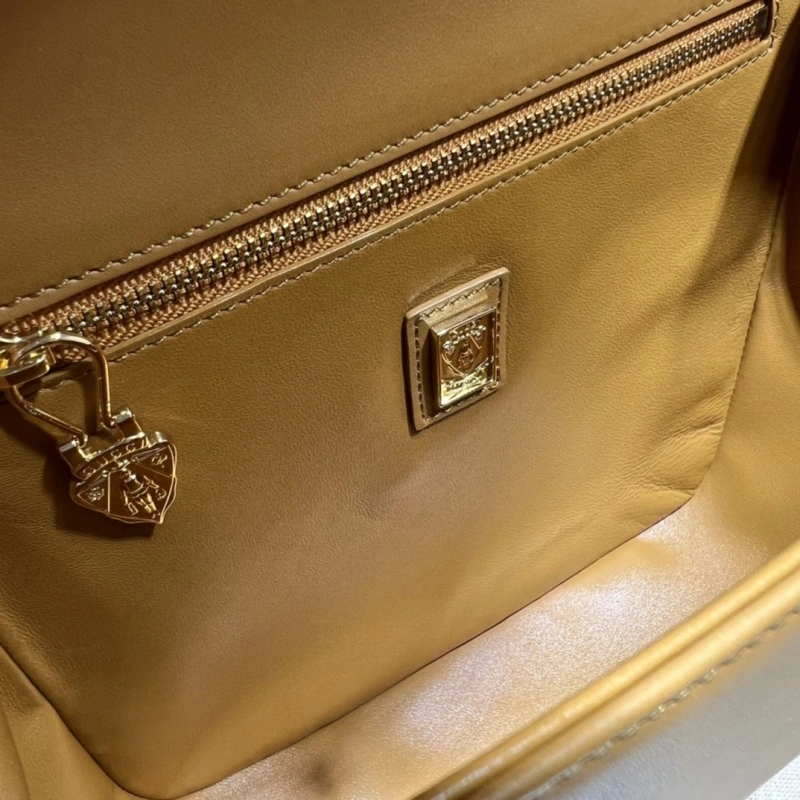 Gucci Satchel Bags 4033-0061