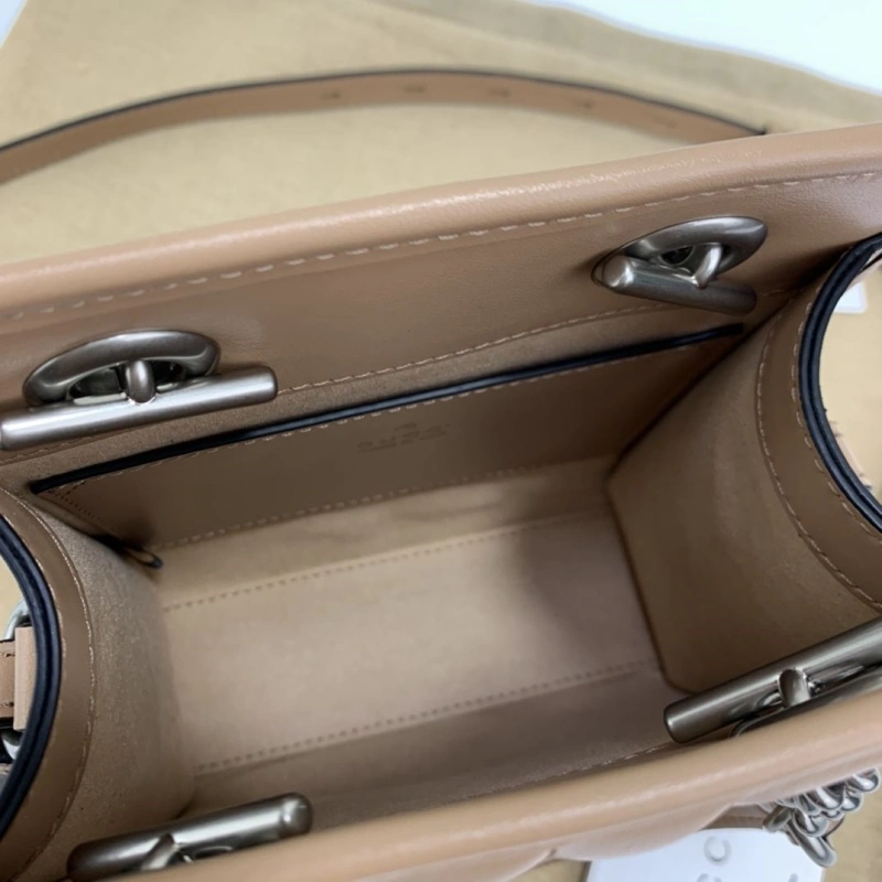 Gucci Top Handle Bags 4033-0169