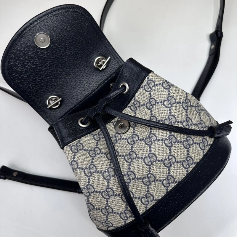 Gucci Backpacks 4033-0315