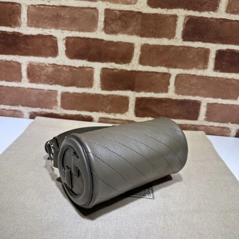 Gucci Round Bags 4033-0353