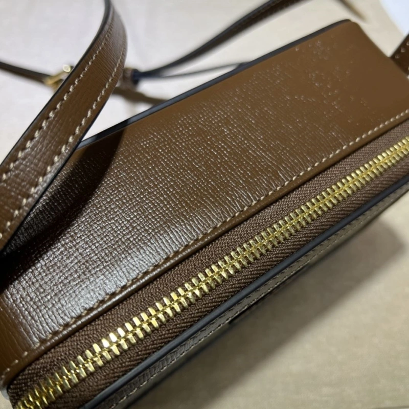 Gucci Satchel Bags 4033-0381