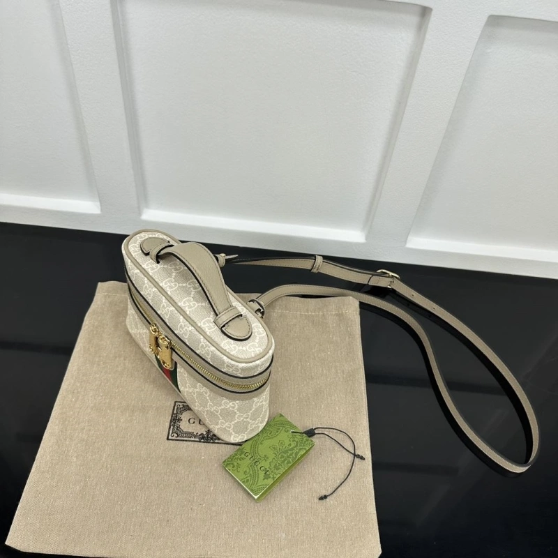 Gucci Cosmetic Bags 4034A-0072