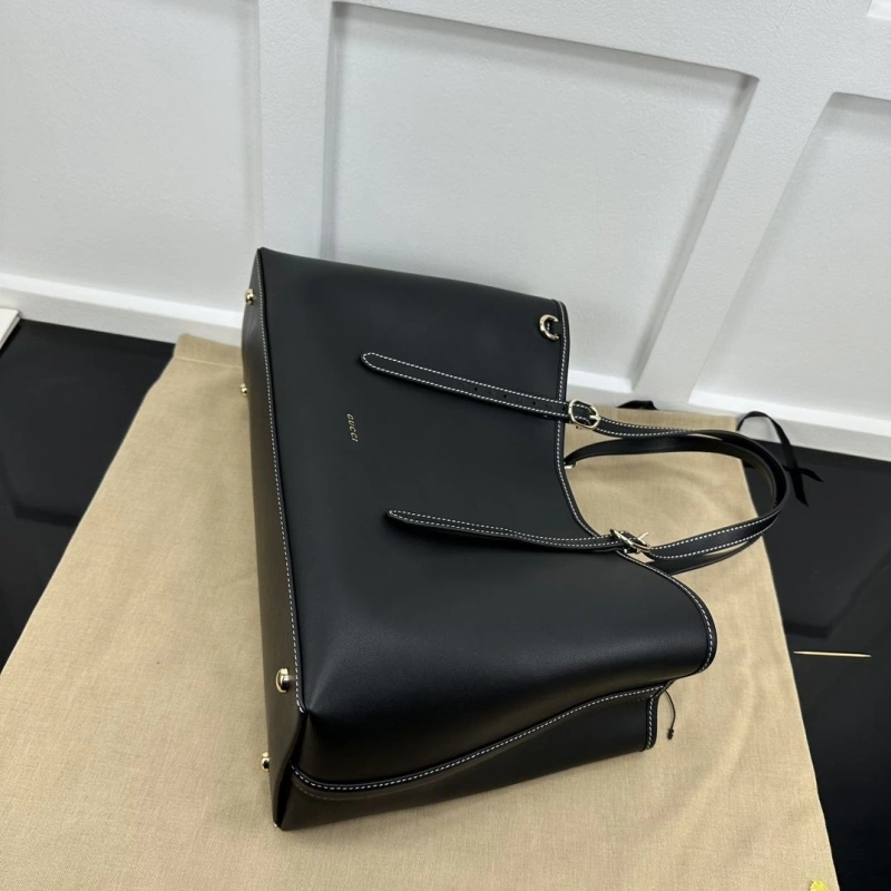 Gucci Shopping Bags 4034B-0024