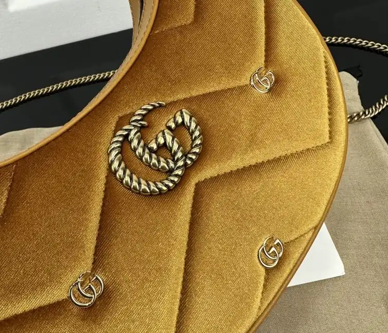 Gucci Top Handle Bags 4034F-0031