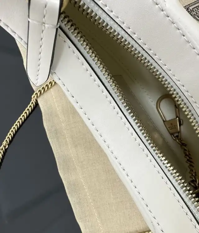 Gucci Top Handle Bags 4034F-0044