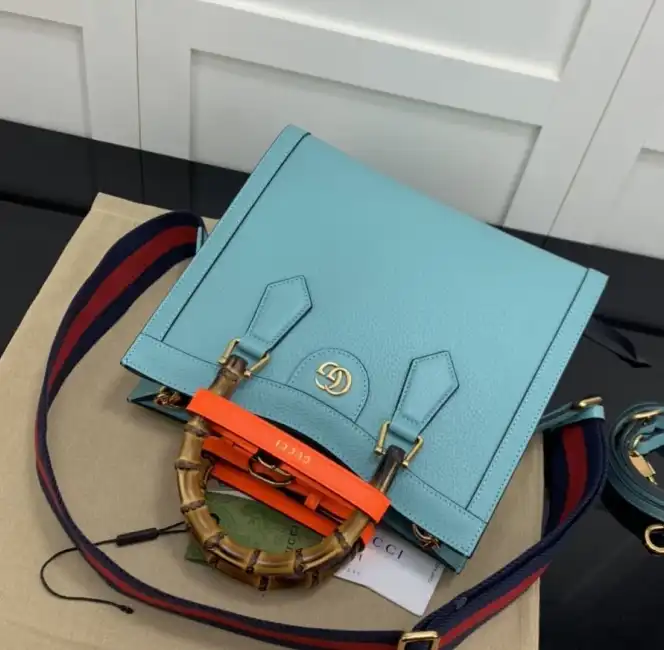 Gucci Shopping Bags 4034G-0024