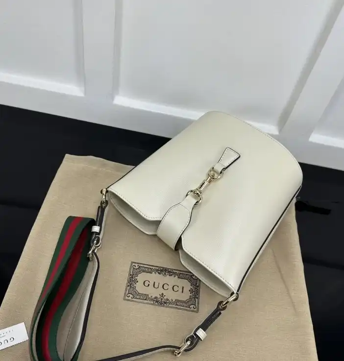 Gucci Bucket Bags 4034G-0033
